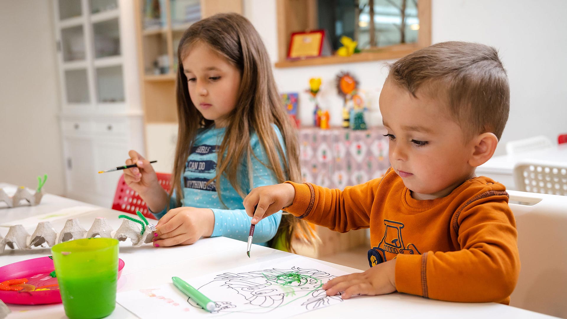 Val di Sole: Hotel a Dimaro, propone per i vostri bambini un programma creativo, dinamico ed ecosostenibile.