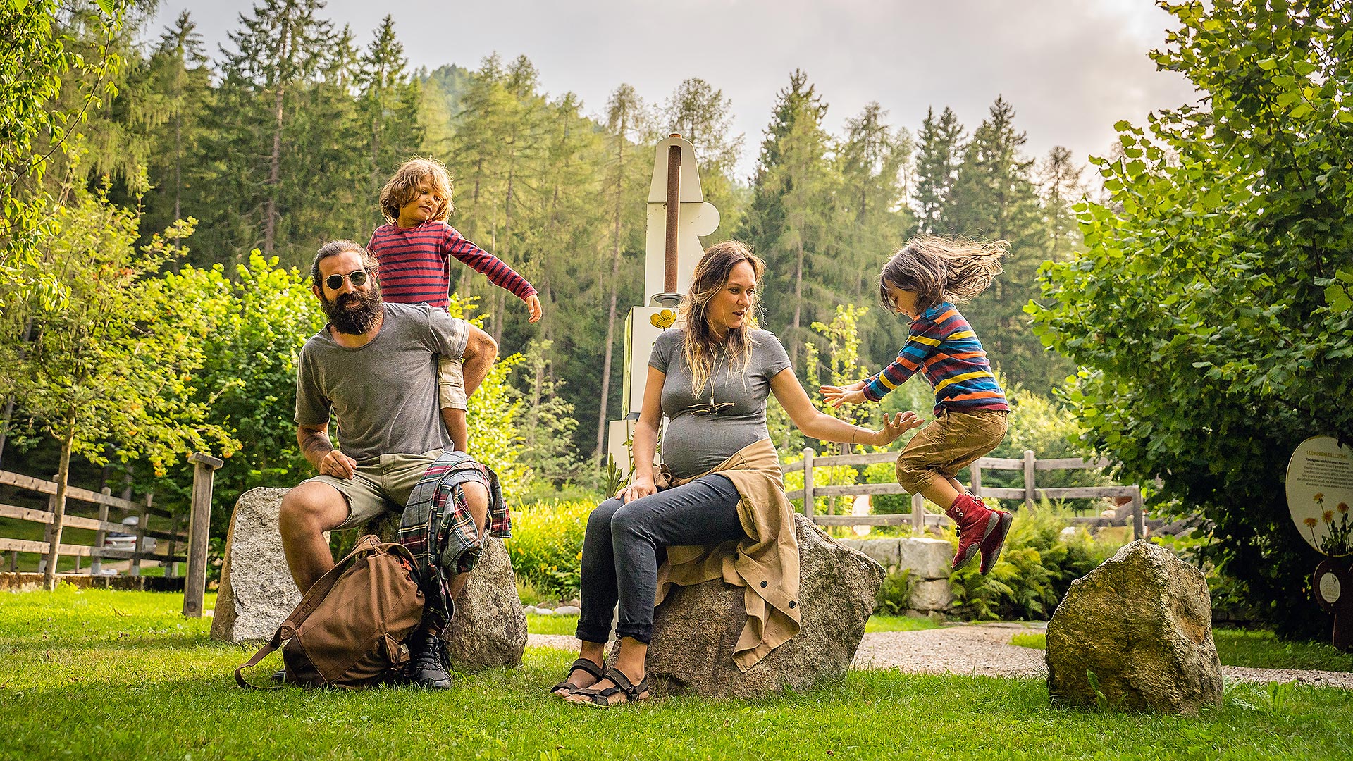 L'AlpHoliday è un Hotel a Dimaro in Val di Sole, che regalerà una vacanza indimenticaile con molteplici attività a tutta la famiglia.